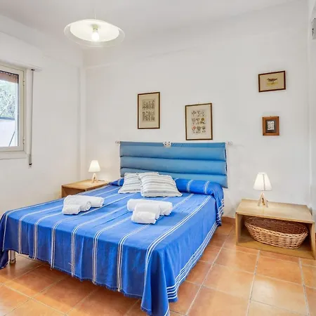 Scopello Flat With Panoramic Courtyard And Parking Apartment *
