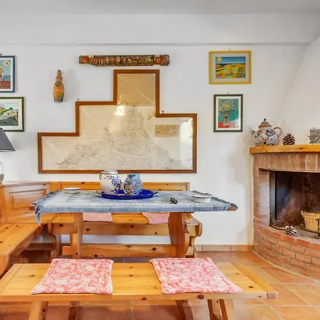 Scopello Flat With Panoramic Courtyard And Parking
