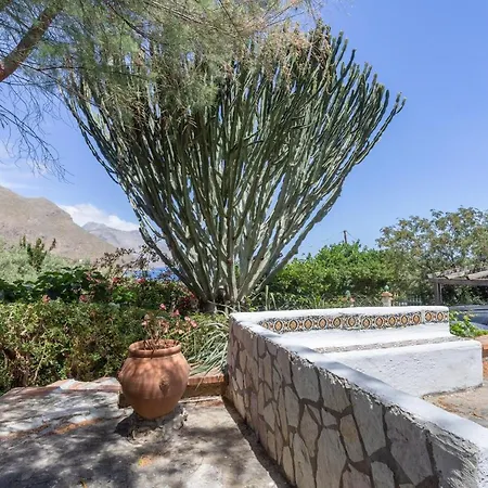 Scopello Flat With Panoramic Courtyard And Parking Apartment